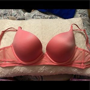VS Very Sexy push up bra.